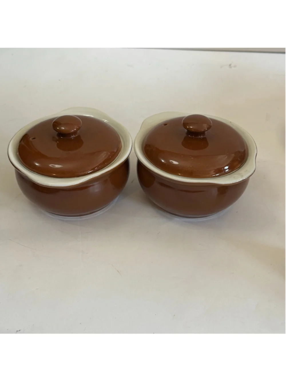 Vintage Hall USA Brown Cream Stoneware Individual Casserole Crocks Lids Set 2